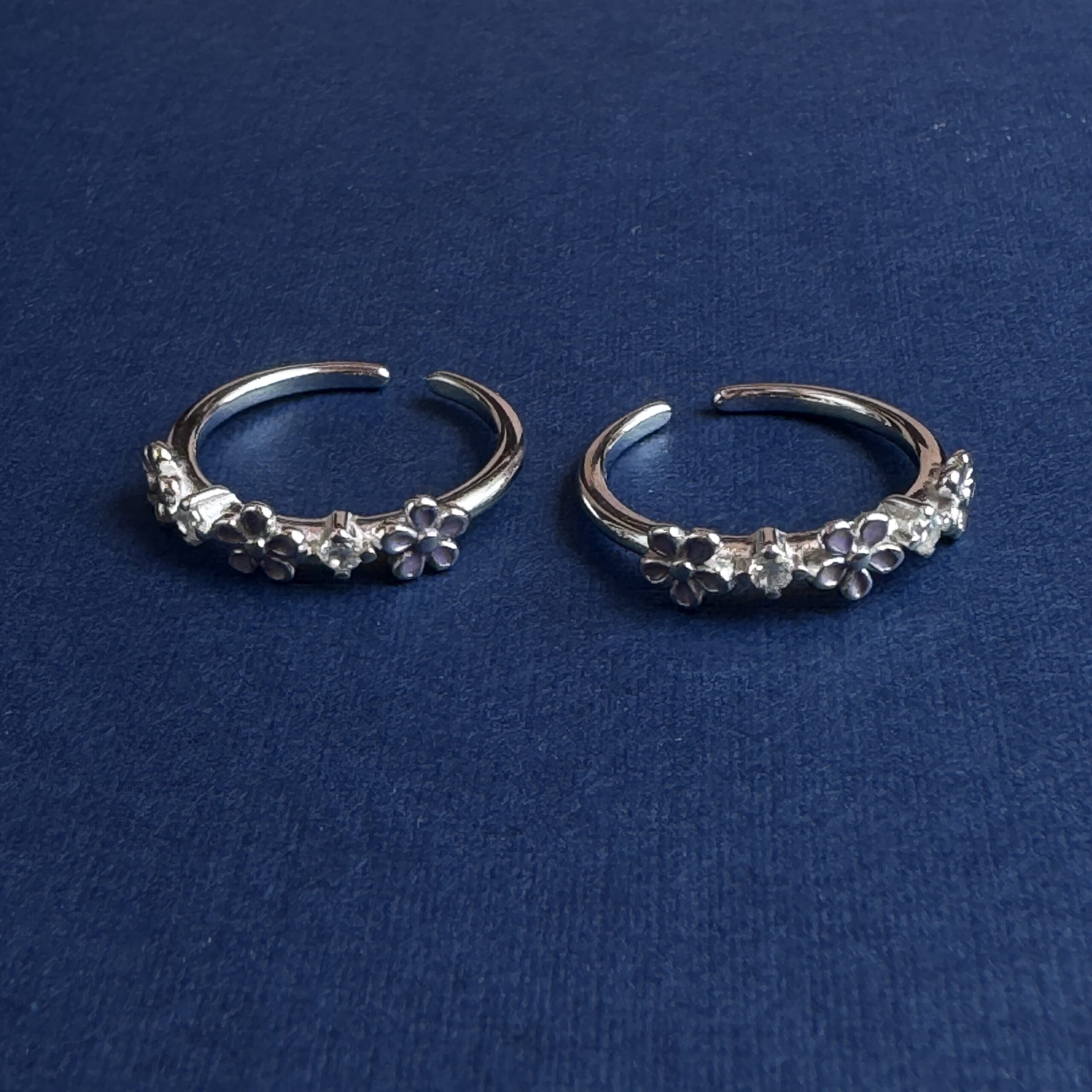 Bloom And Brilliance Toe Ring A0071