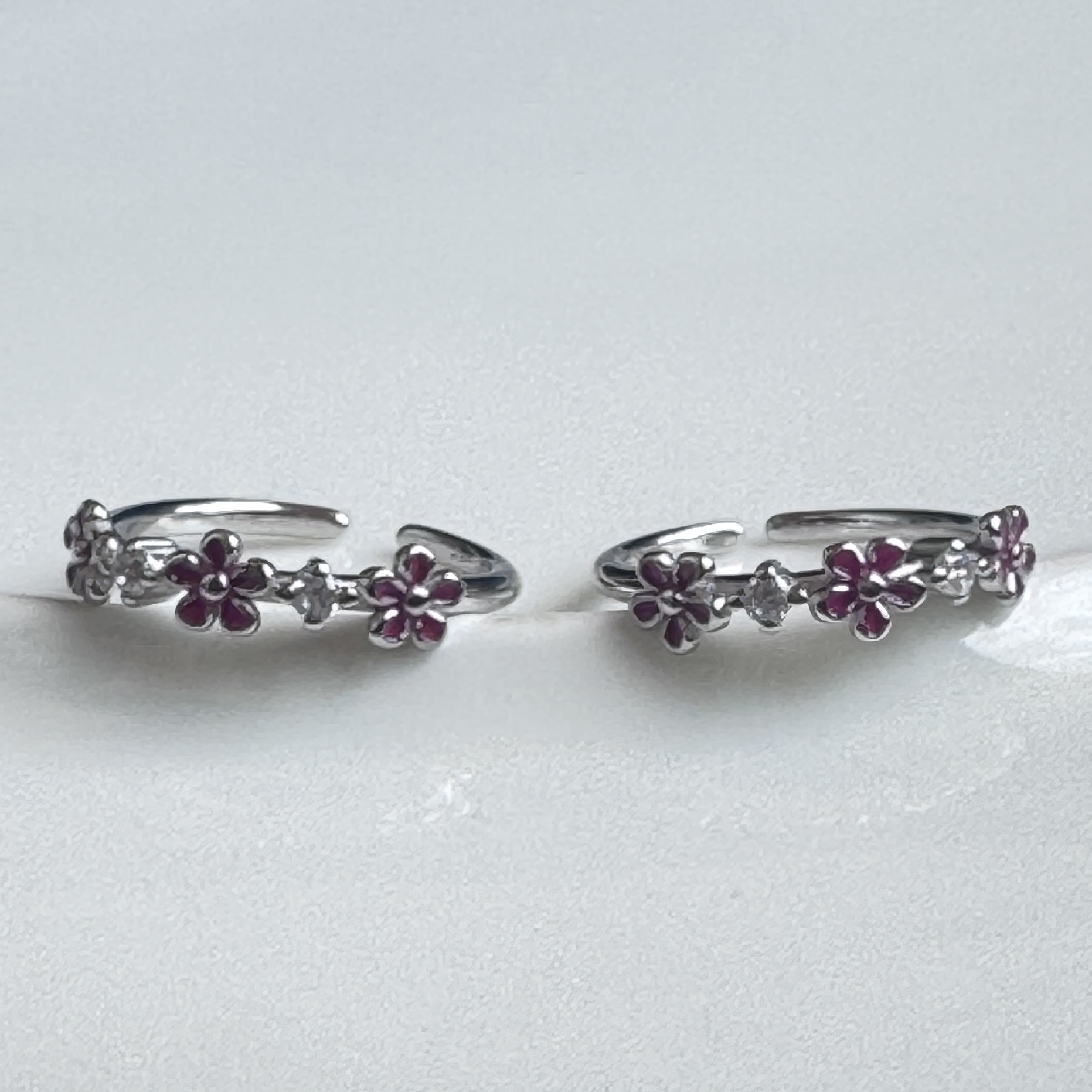 Symphony Daisy Toe Ring A0073