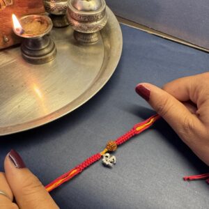 Rakhi A0120