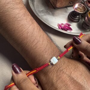 Rakhi A0135