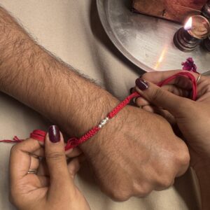 Rakhi A0138