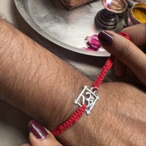 Rakhi A0144