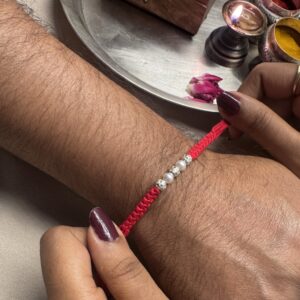Rakhi A0148