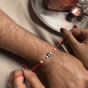 Rakhi A0160