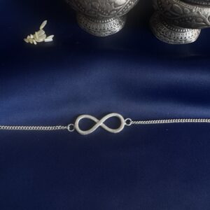 Rakhi A0168