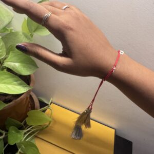 Rakhi A0186