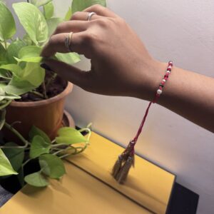 Rakhi A0187