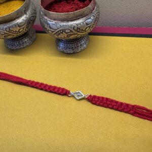 Rakhi A0192